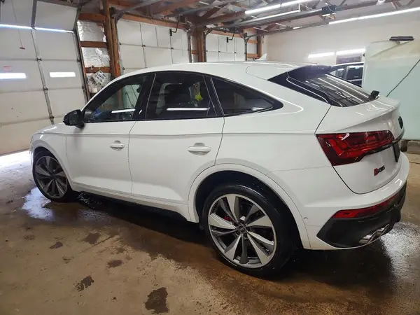 WA134AFY7R2079358 2024 AUDI SQ5 - Image 2