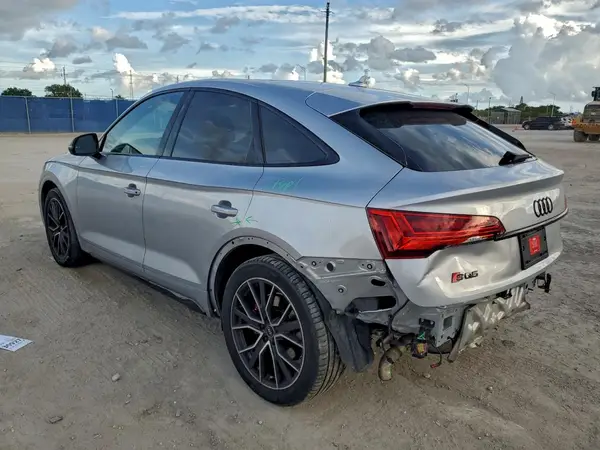 WA134BFY9P2124089 2023 AUDI SQ5 - Image 2