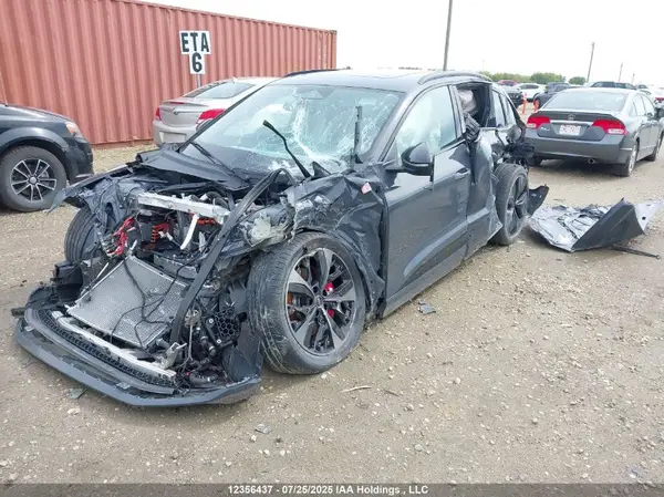 WA135BGF0SA028148 2025 AUDI SQ8 - Image 2