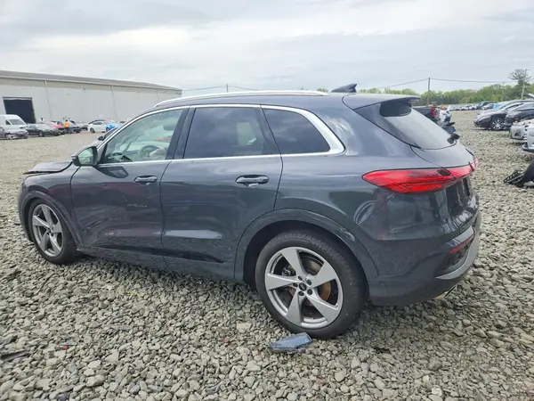 WA13AAGU5S2013563 2025 AUDI Q5 - Image 2