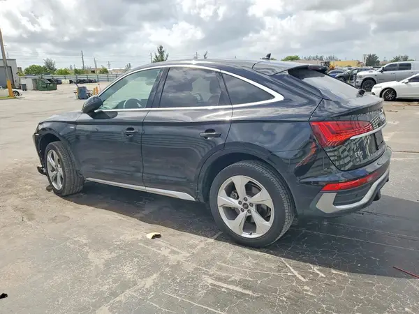 WA14AAFY0M2138711 2021 AUDI Q5 - Image 2