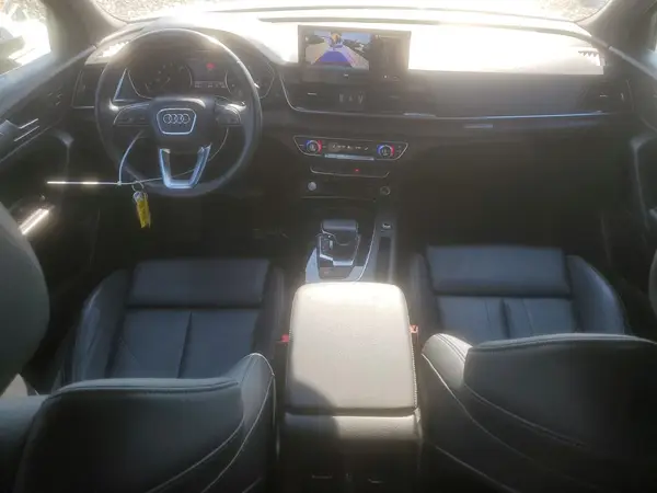 WA14AAFY4M2098228 2021 AUDI Q5 - Image 8