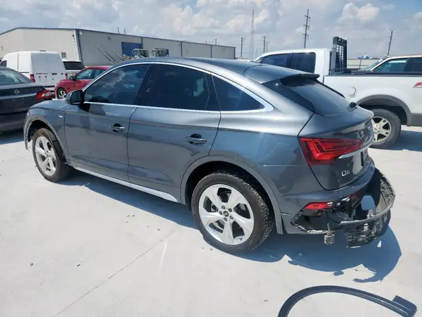 WA14AAFY4M2117182 2021 AUDI Q5 - Image 2