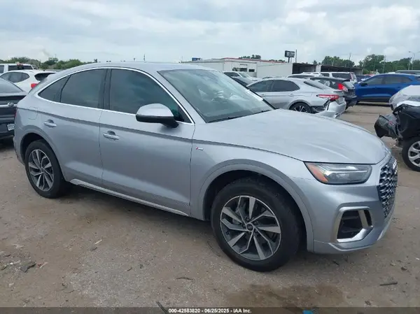 WA14AAFY4N2048107 2022 AUDI Q5 - Image 1