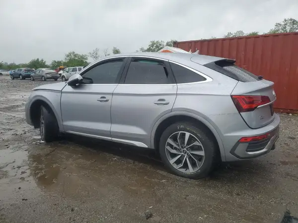 WA14AAFY5N2072545 2022 AUDI Q5 - Image 2