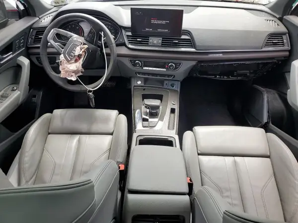 WA14AAFY5N2072545 2022 AUDI Q5 - Image 8