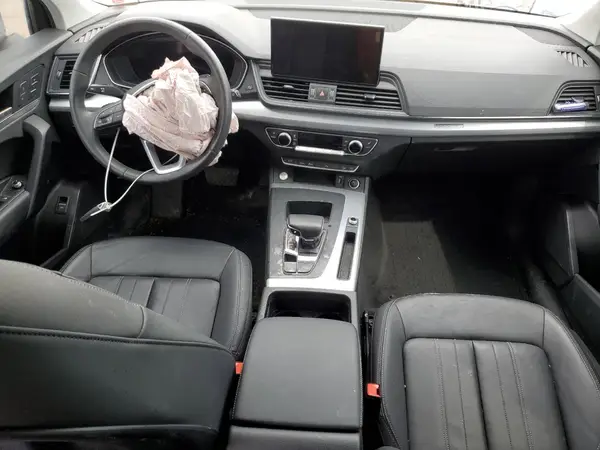 WA14AAFY6M2084623 2021 AUDI Q5 - Image 8