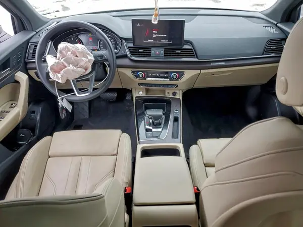 WA14AAFY8N2073771 2022 AUDI Q5 - Image 8