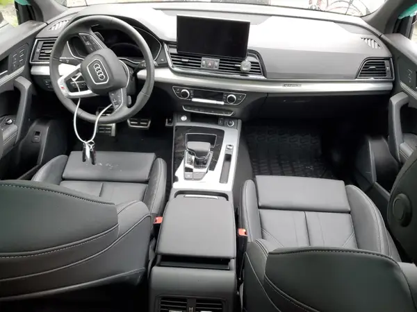 WA14AAFY8S2007099 2025 AUDI Q5 - Image 8