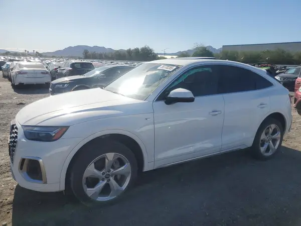 WA14AAFY9M2139033 2021 AUDI Q5 - Image 1