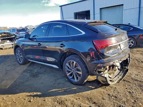 WA14AAFY9R2024620 2024 AUDI Q5 - Image 2