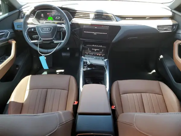 WA14AAGE0RB036773 2024 AUDI Q8 - Image 8