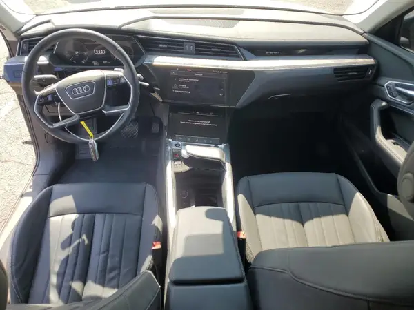 WA14AAGE1RB046146 2024 AUDI Q8 - Image 8