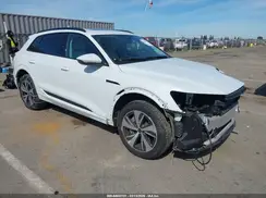 WA14AAGE5RB017121 2024 AUDI Q8
