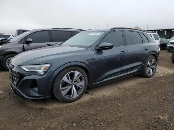 WA14AAGE5RB027891 2024 AUDI Q8 - Image 1