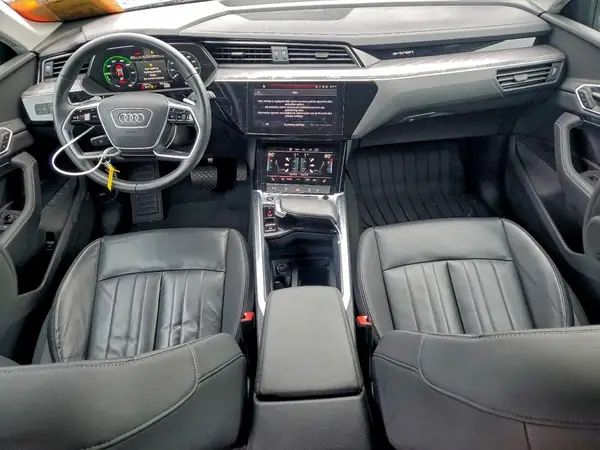 WA14AAGE6RB053237 2024 AUDI Q8 - Image 8