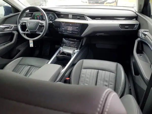 WA14AAGE7RB012910 2024 AUDI Q8 - Image 8