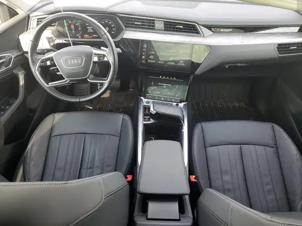 WA14AAGE7RB028640 2024 AUDI Q8 - Image 8