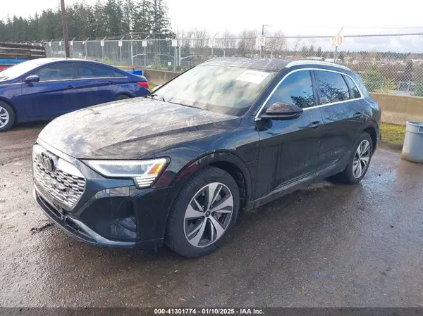 WA14AAGEXRB012089 2024 AUDI Q8 - Image 2