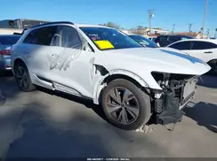 WA14AAGEXRB043049 2024 AUDI Q8