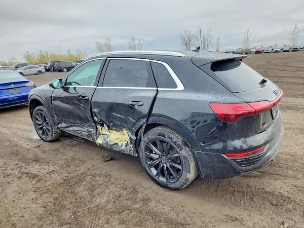 WA14ABGE4RB019884 2024 AUDI Q8 - Image 2