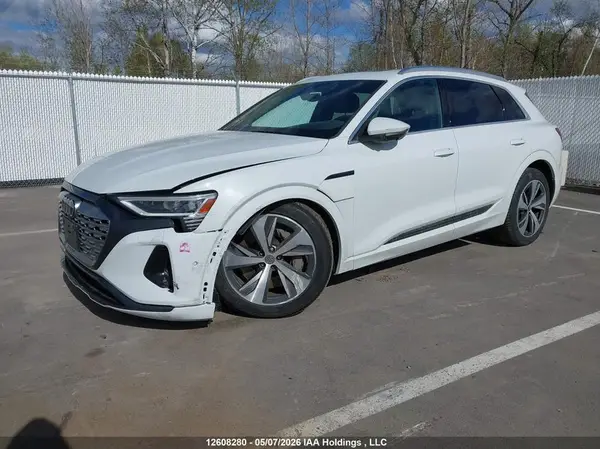 WA14ABGE8RB030872 2024 AUDI Q8 - Image 2