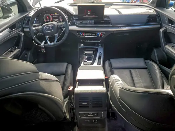 WA15AAFY0M2088753 2021 AUDI Q5 - Image 8