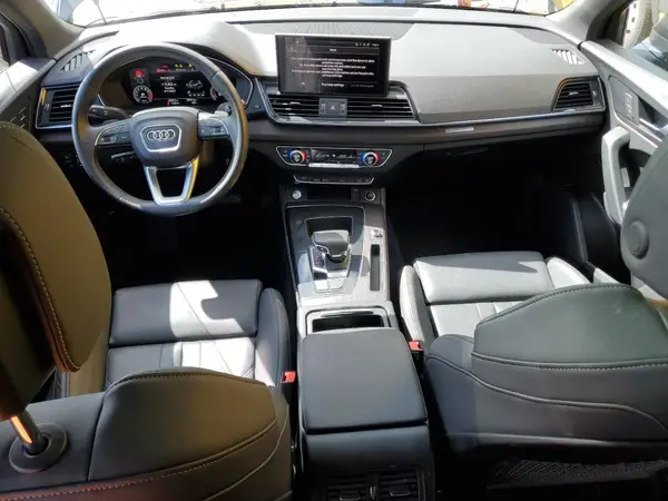 WA15AAFY0N2007820 2022 AUDI Q5 - Image 8