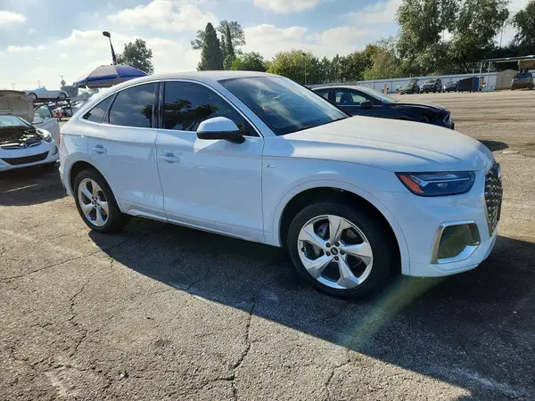 2021 AUDI Q5 COPART lot 67544326 auction photo 4
