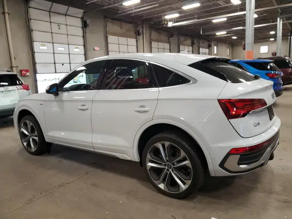 WA15AAFY2M2073963 2021 AUDI Q5 - Image 2