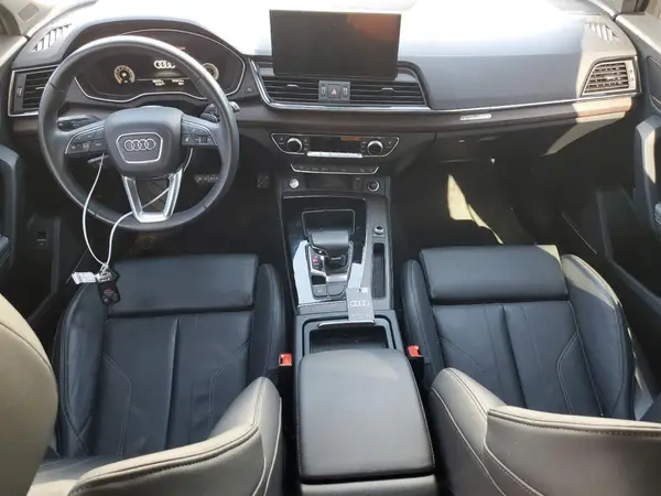 WA15AAFY2N2085256 2022 AUDI Q5 - Image 8