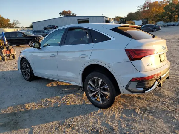 WA15AAFY2N2124489 2022 AUDI Q5 - Image 2