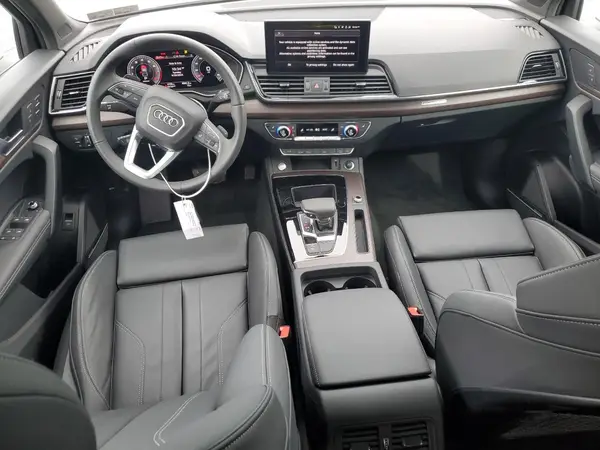 WA15AAFY2R2140696 2024 AUDI Q5 - Image 8