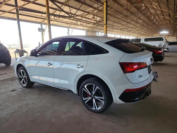 WA15AAFY2S2059669 2025 AUDI Q5 - Image 2