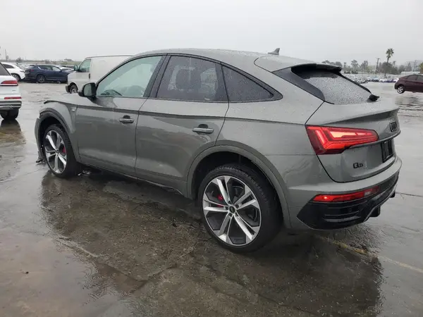WA15AAFY3R2049839 2024 AUDI Q5 - Image 2