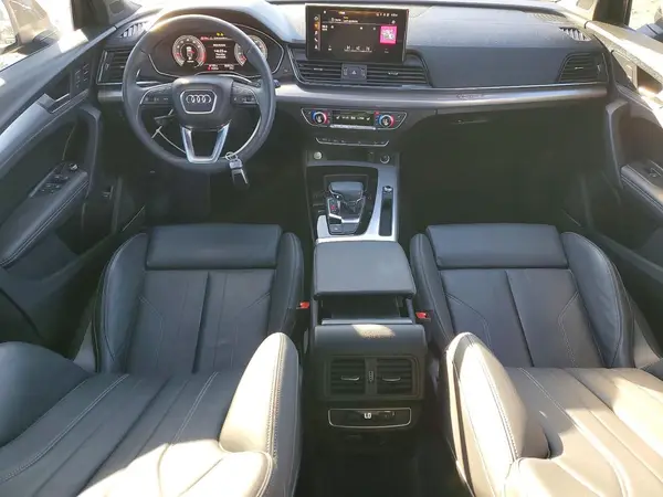 WA15AAFY4M2107451 2021 AUDI Q5 - Image 8