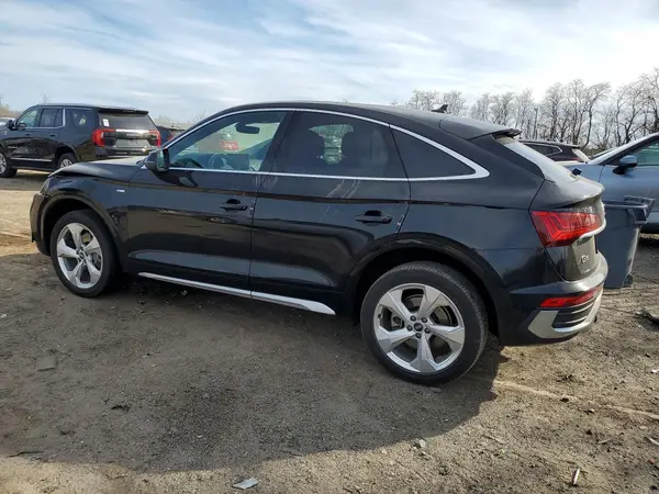 WA15AAFY4M2134892 2021 AUDI Q5 - Image 2