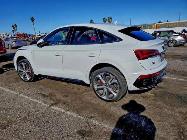 WA15AAFY4R2063622 2024 AUDI Q5 - Image 2