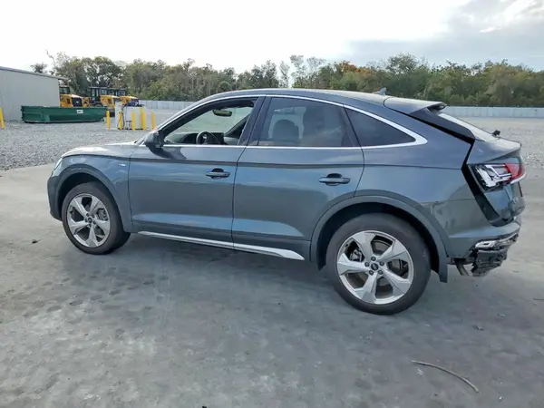WA15AAFY5M2091888 2021 AUDI Q5 - Image 2
