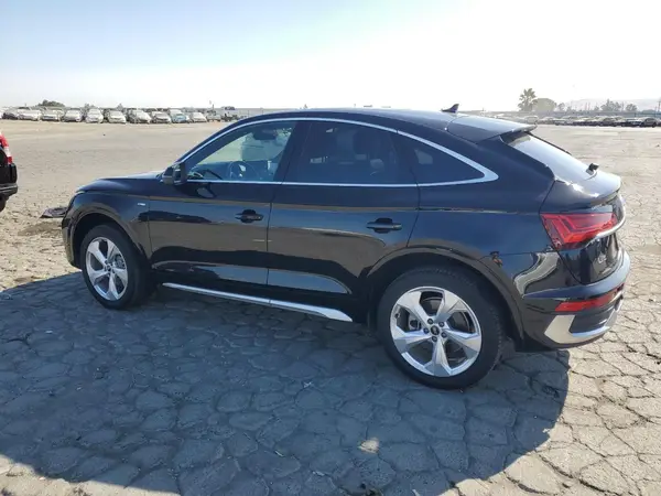 WA15AAFY6M2112313 2021 AUDI Q5 - Image 2