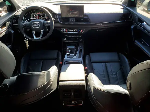 WA15AAFY6N2070811 2022 AUDI Q5 - Image 8