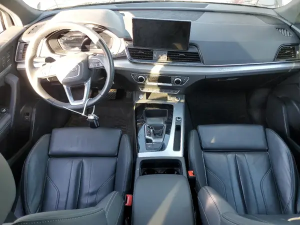 WA15AAFY8M2111910 2021 AUDI Q5 - Image 8