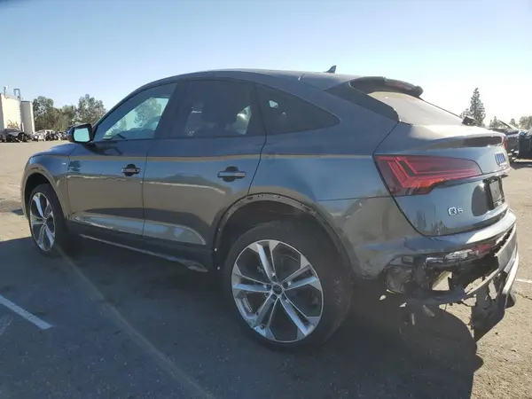 WA15AAFY8P2196803 2023 AUDI Q5 - Image 2