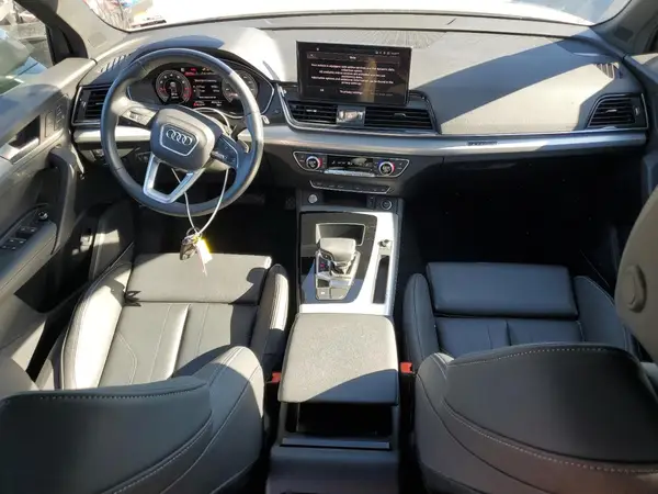 WA15AAFY8P2196803 2023 AUDI Q5 - Image 8