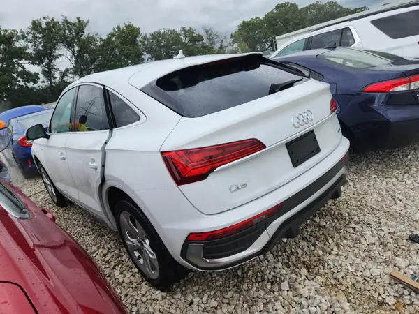 WA15AAFYXP2137350 2023 AUDI Q5 - Image 2