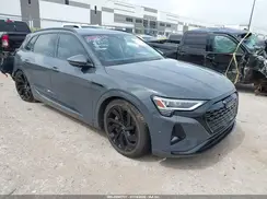 WA15AAGE0RB038060 2024 AUDI Q8