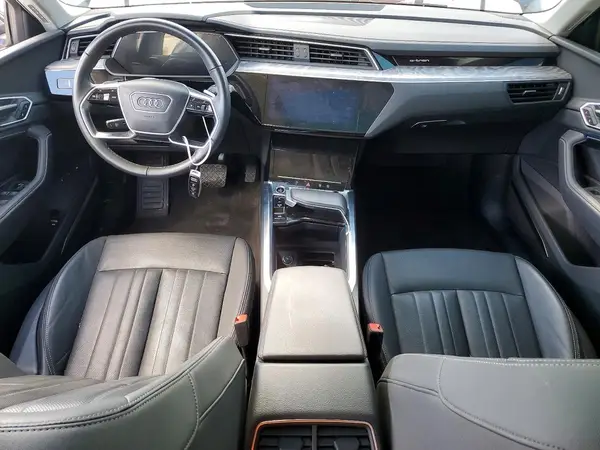WA15AAGE0RB061161 2024 AUDI Q8 - Image 8