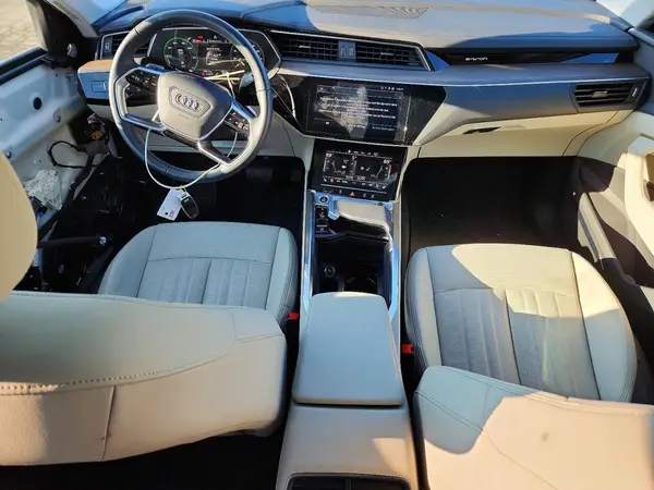 WA15AAGE1RB007058 2024 AUDI Q8 - Image 8
