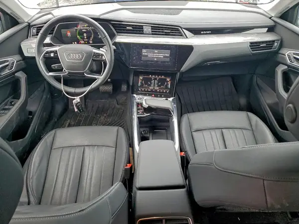 WA15AAGE1RB037354 2024 AUDI Q8 - Image 8