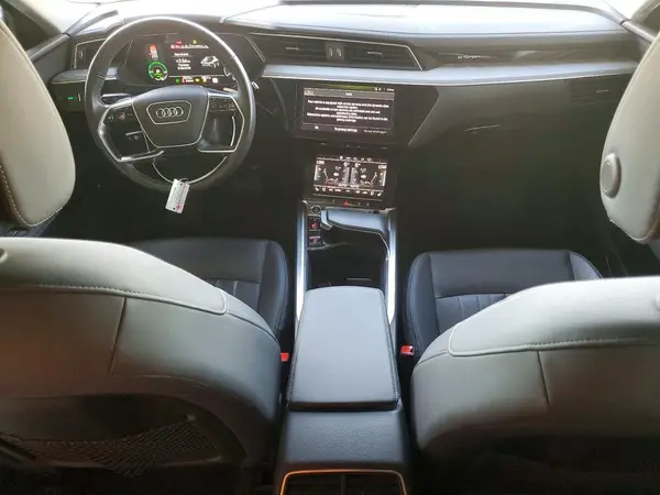 WA15AAGE1RB045535 2024 AUDI Q8 - Image 8